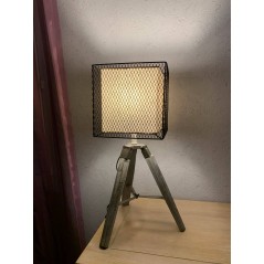 Lampe Sur Trépied Bois Blanchi